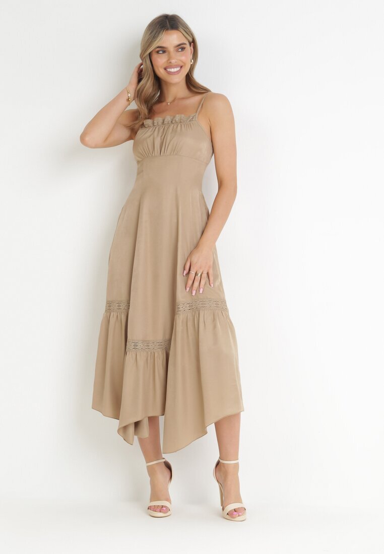 vices Rochie Bej Maxi Evazată cu Decorațiuni din Dantelă și Șnur Elenime