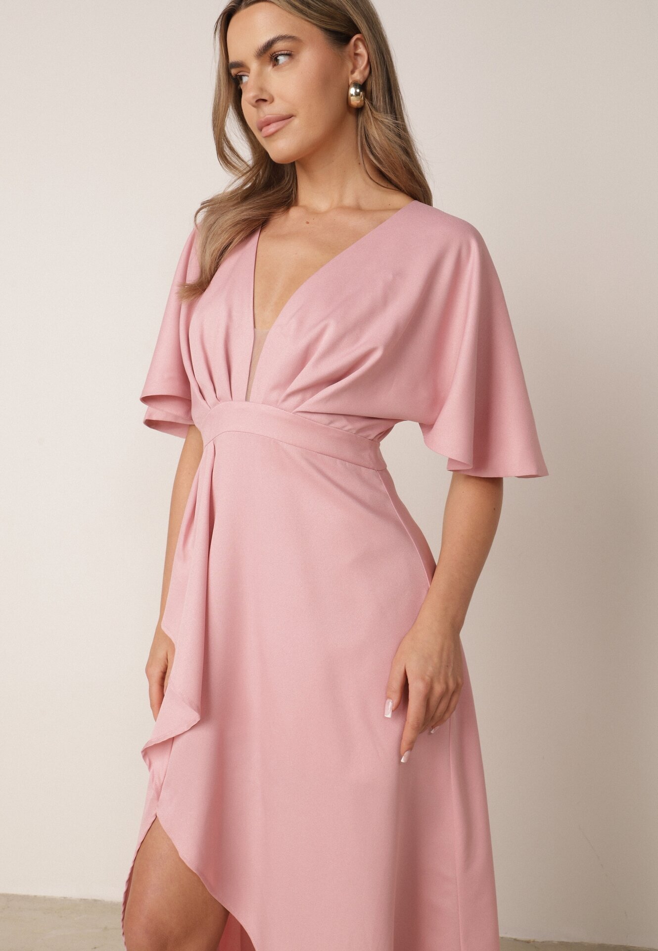 vices Rochie de cocktail roz cu croi asimetric cu volan Finexia