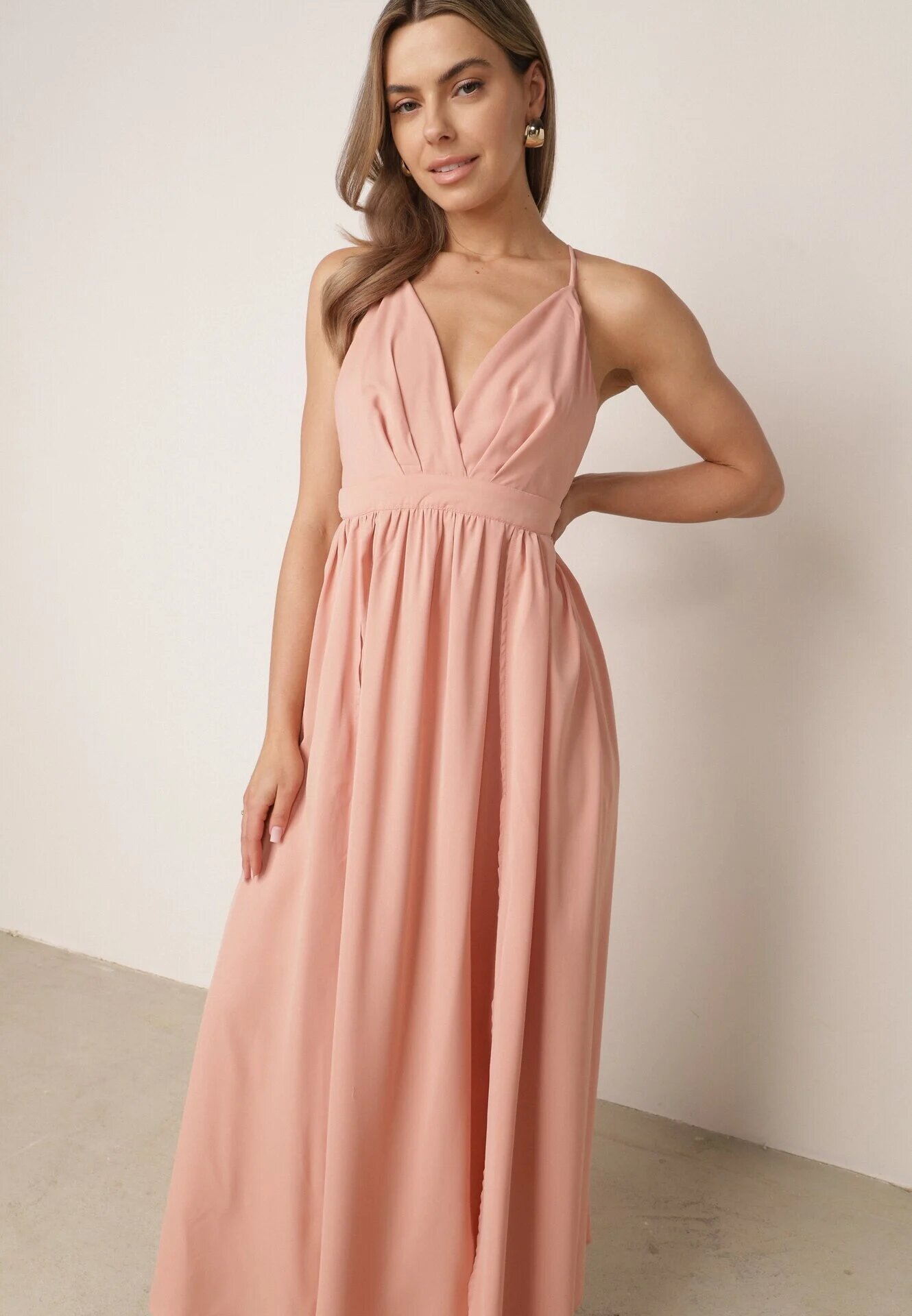 vices Rochie Maxi Roz pe bretele cu croială evazată și decolteu triunghiular Juliane