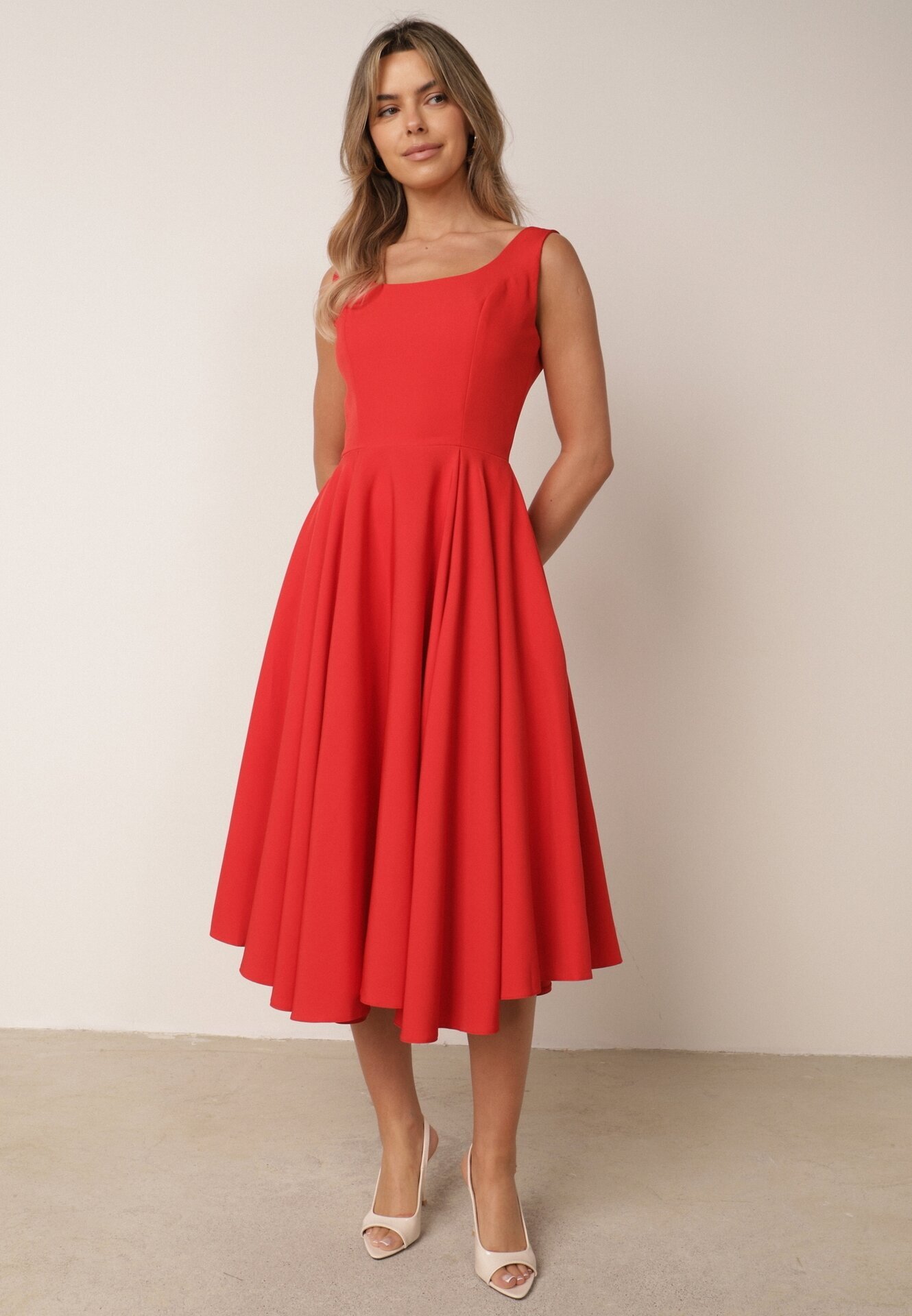 vices Rochie Roșie