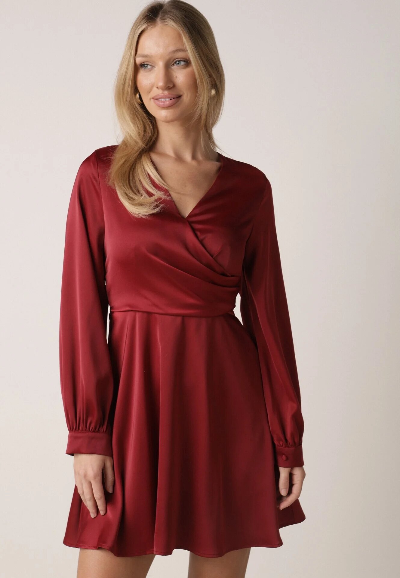 vices Rochie Roșie