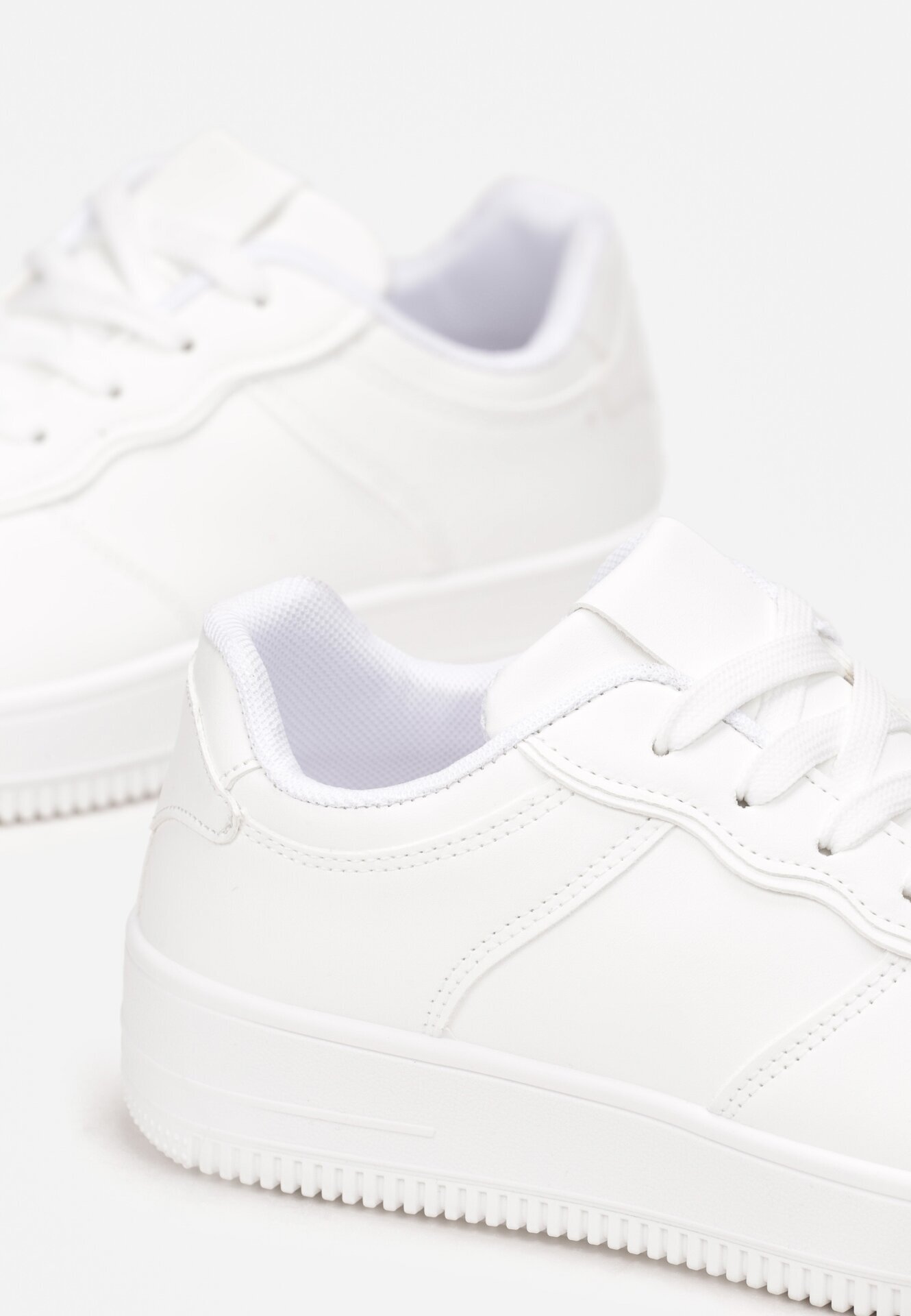 vices Sneakers Albi Cu șireturi Finos