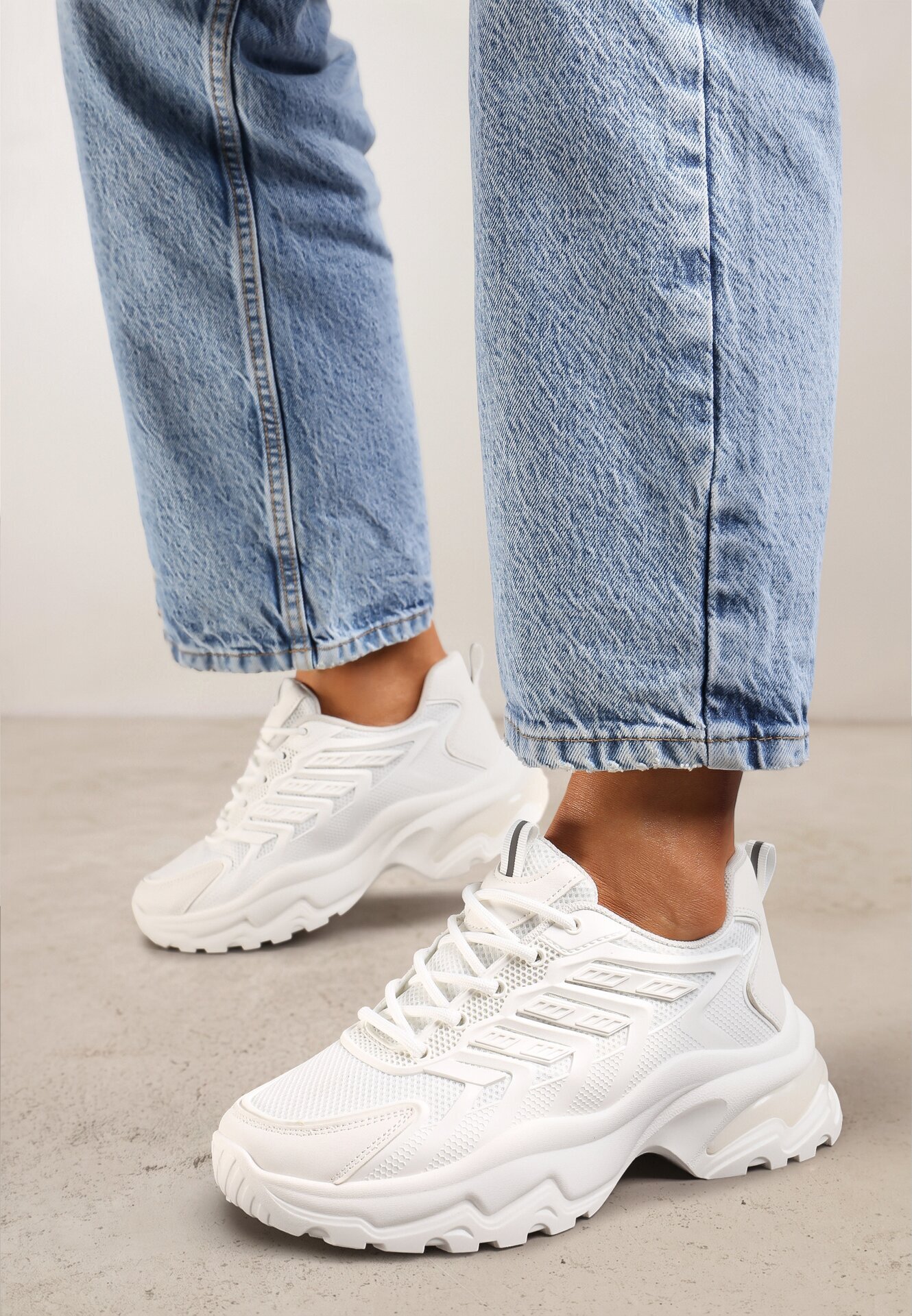 vices Sneakers Albi cu Talpă Masivă și Cusături Hatila
