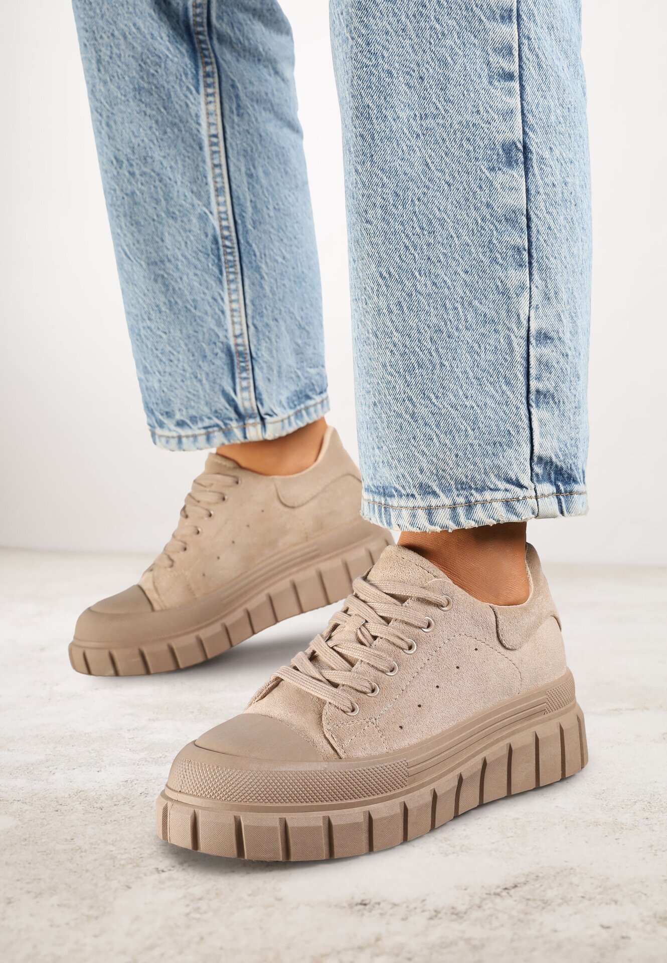 vices Sneakers Bej închis cu talpă groasă în relief cu perforații Lealita