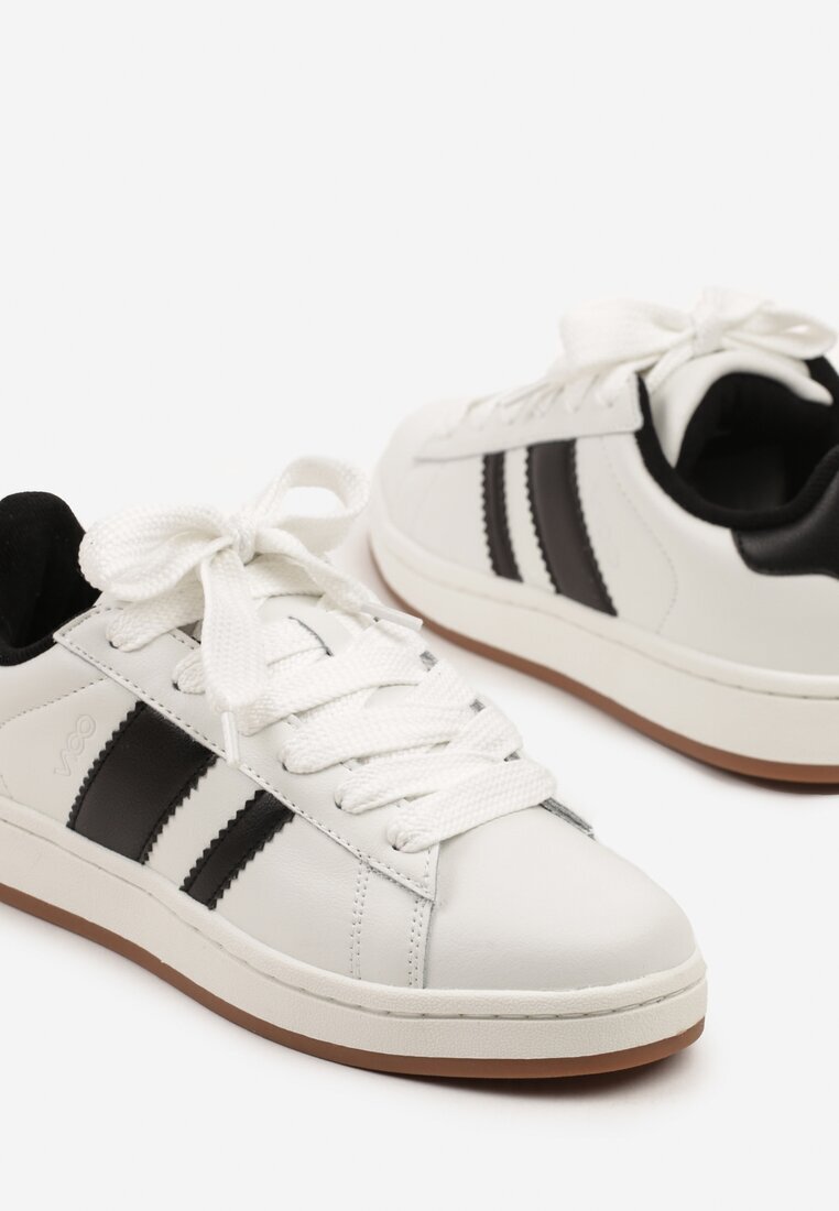 vico Sneakerși Alb-Negru în Stilul Tenisilor Clasici cu Benzi Decorative Neveza
