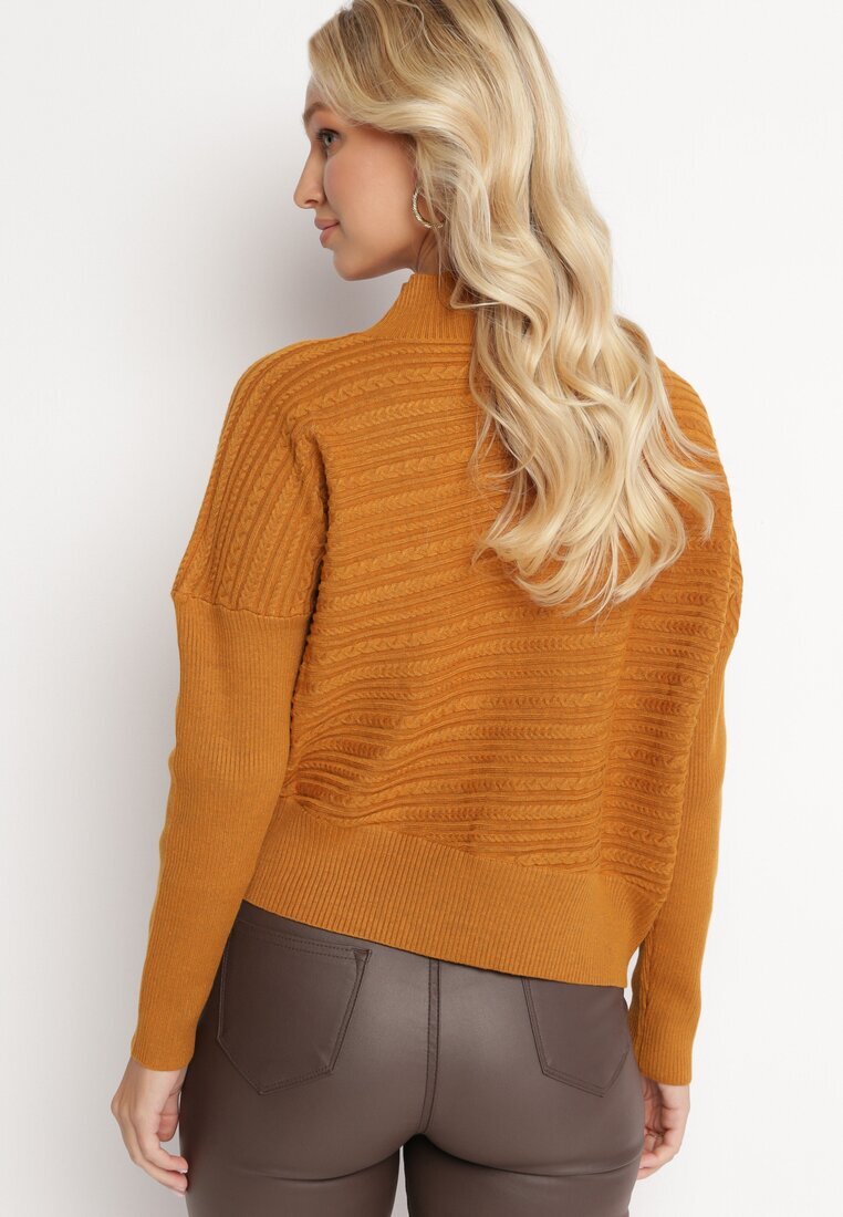 wool fashion Pulover Maro deschis cu Lână cu Croială Asimetrică cu Imprimeu în Relief Sarositte