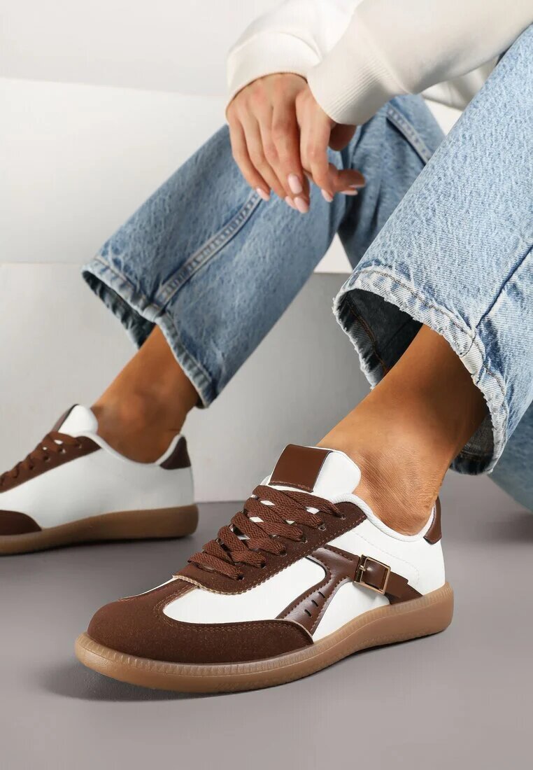 yesmile Adidași Maro și Alb în Stilul Tenisilor Iconici cu Cataramă Decorativă Senaliera