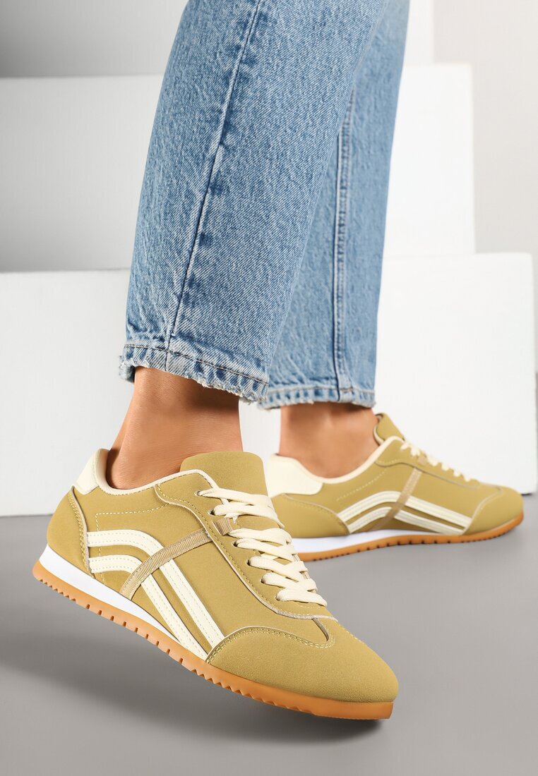 yolera Adidași Galbene cu Cusături și Benzi Decorative pe Lateral Beniffa
