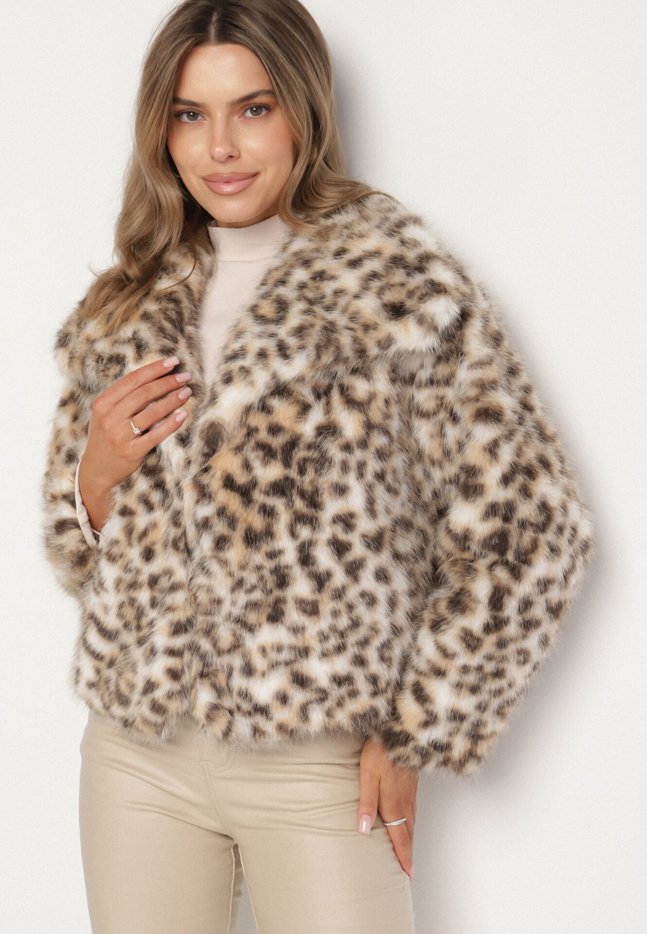 yu & me Jachetă de blană maro cu imprimeu leopard cu guler lat Nalindraea