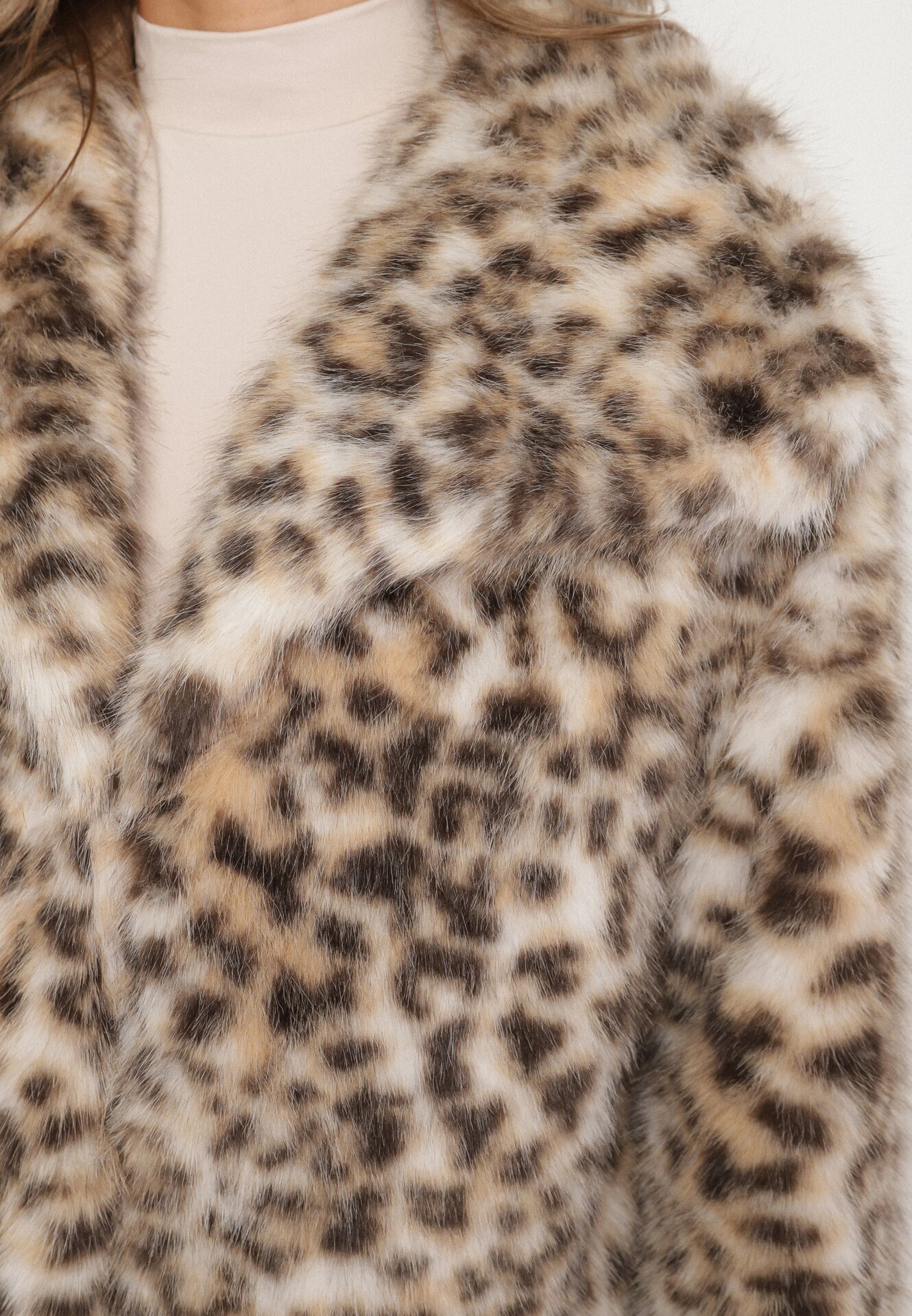 yu & me Jachetă de blană maro cu imprimeu leopard cu guler lat Nalindraea