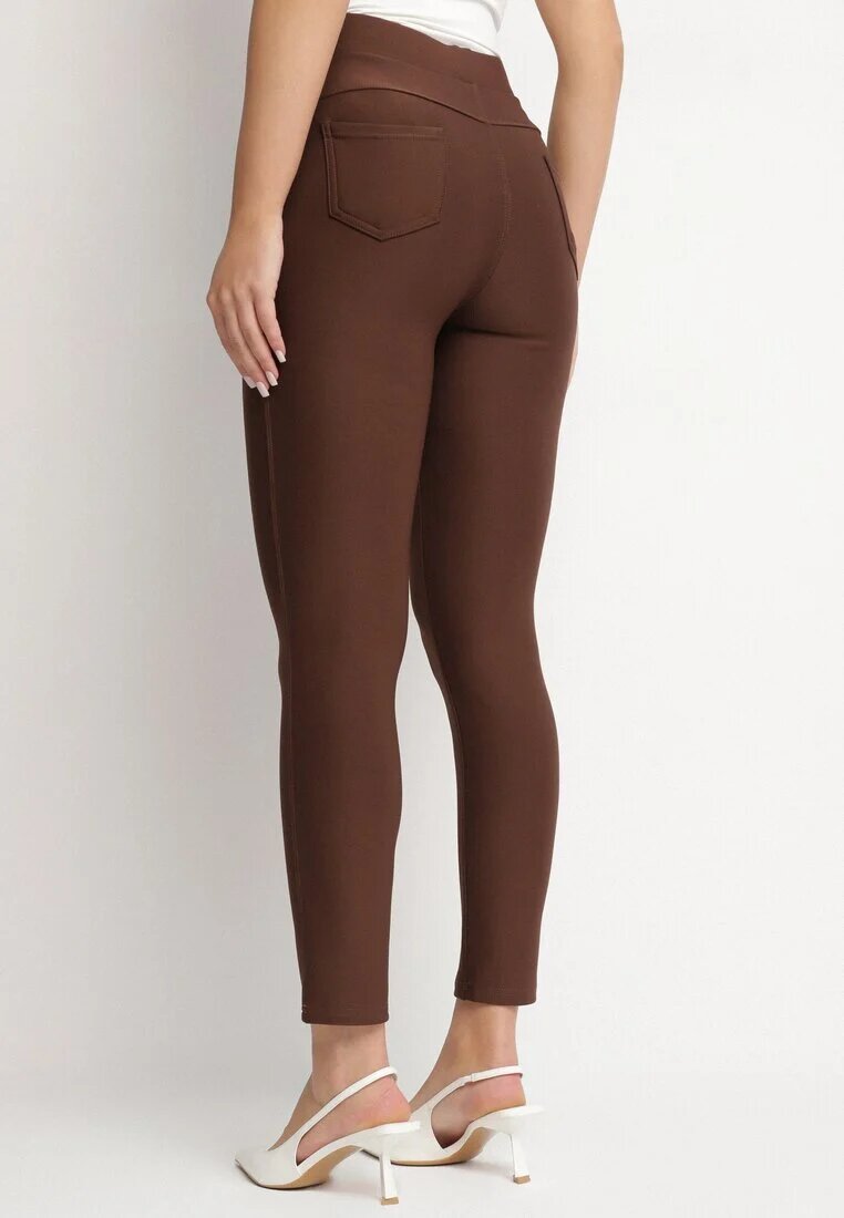 yu & me Pantaloni Maro cu croială ajustată cu elastic în talie și buzunare Rizenna