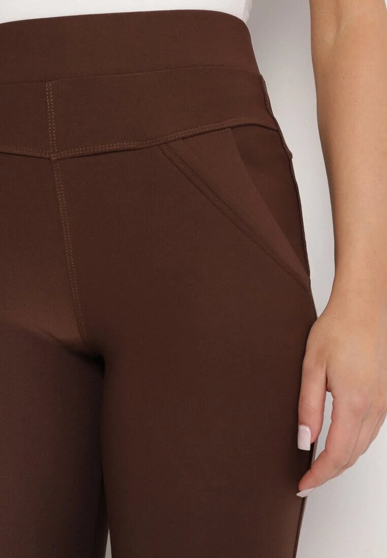 yu & me Pantaloni Maro cu croială ajustată cu elastic în talie și buzunare Rizenna