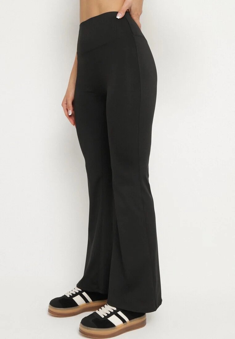 yu & me Pantaloni Negri