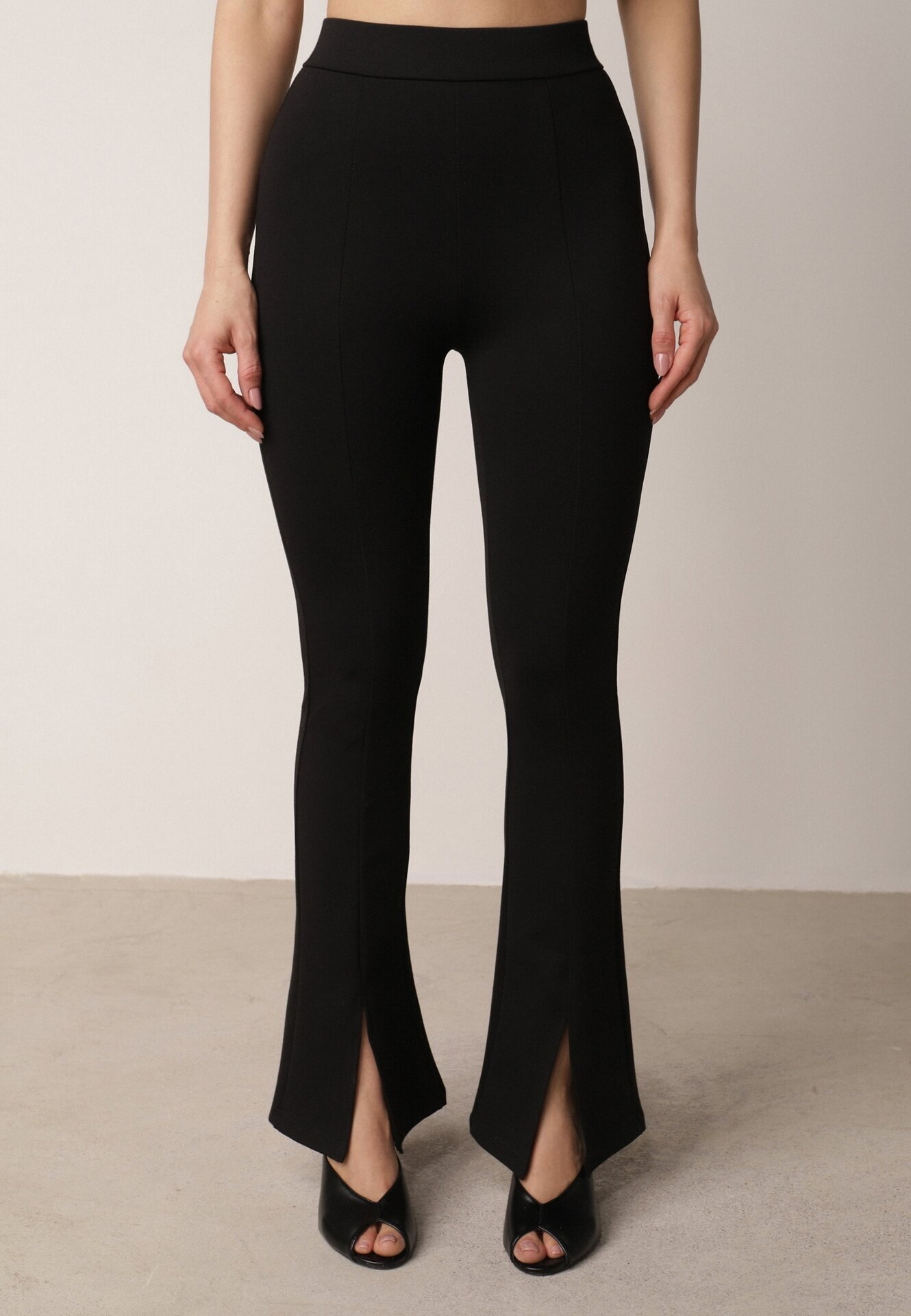 yu & me Pantaloni negri clopot cu decupaje decorative Telocus