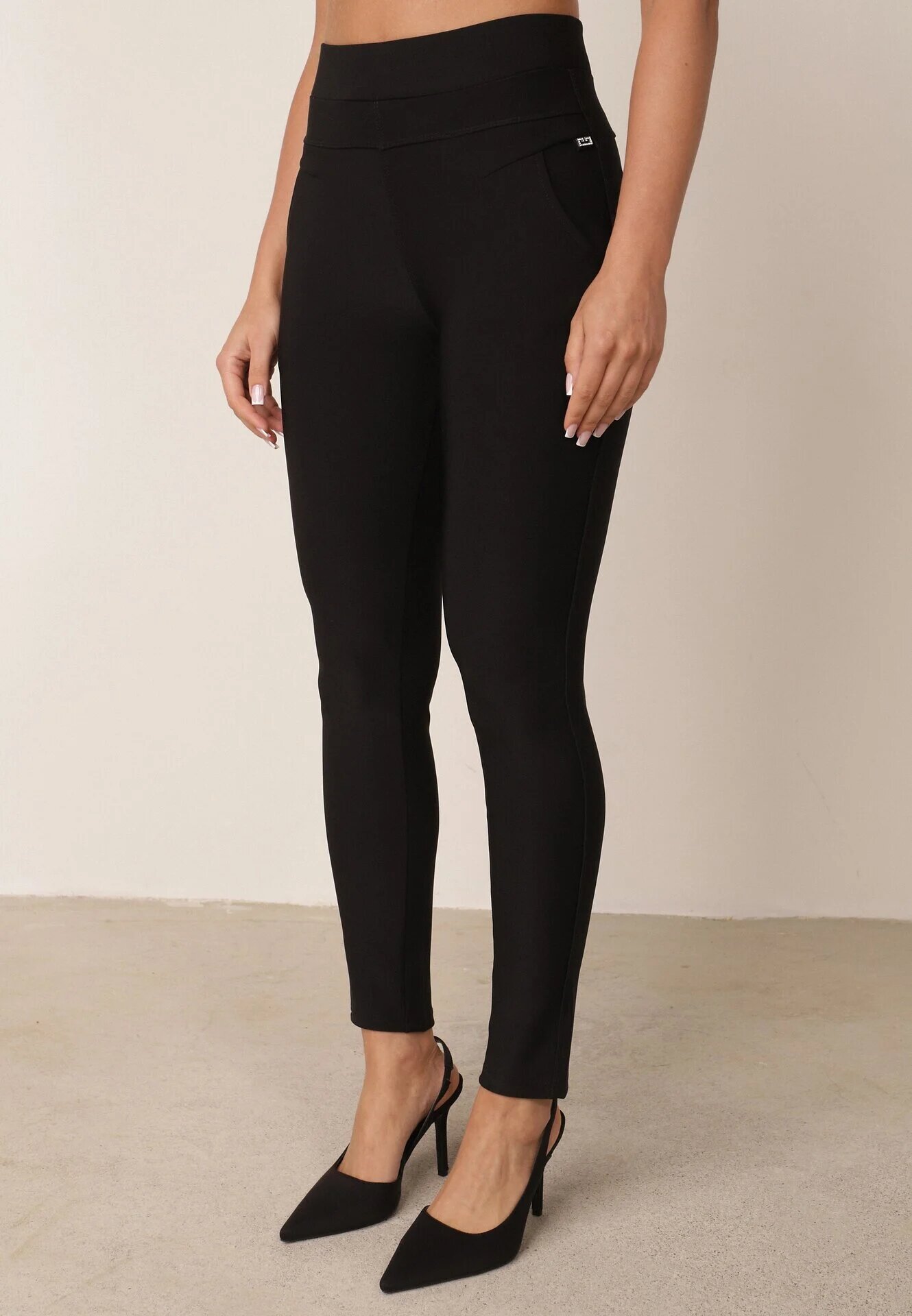 yu & me Pantaloni Negri cu Croială Slim Fit cu Elastic în Talie și Talie Înaltă Selbia