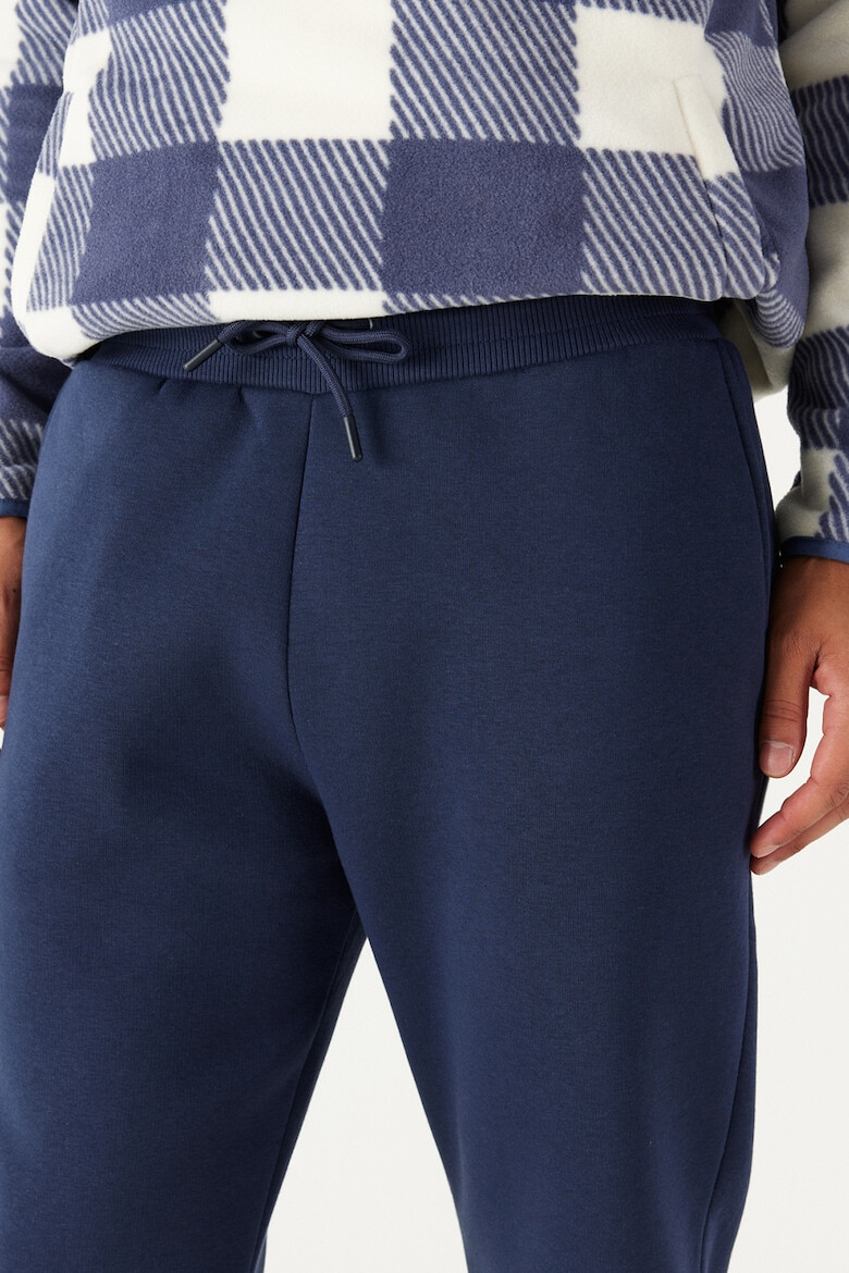 AC&Co Pantaloni de trening regular fit din amestec de bumbac - Pled.ro