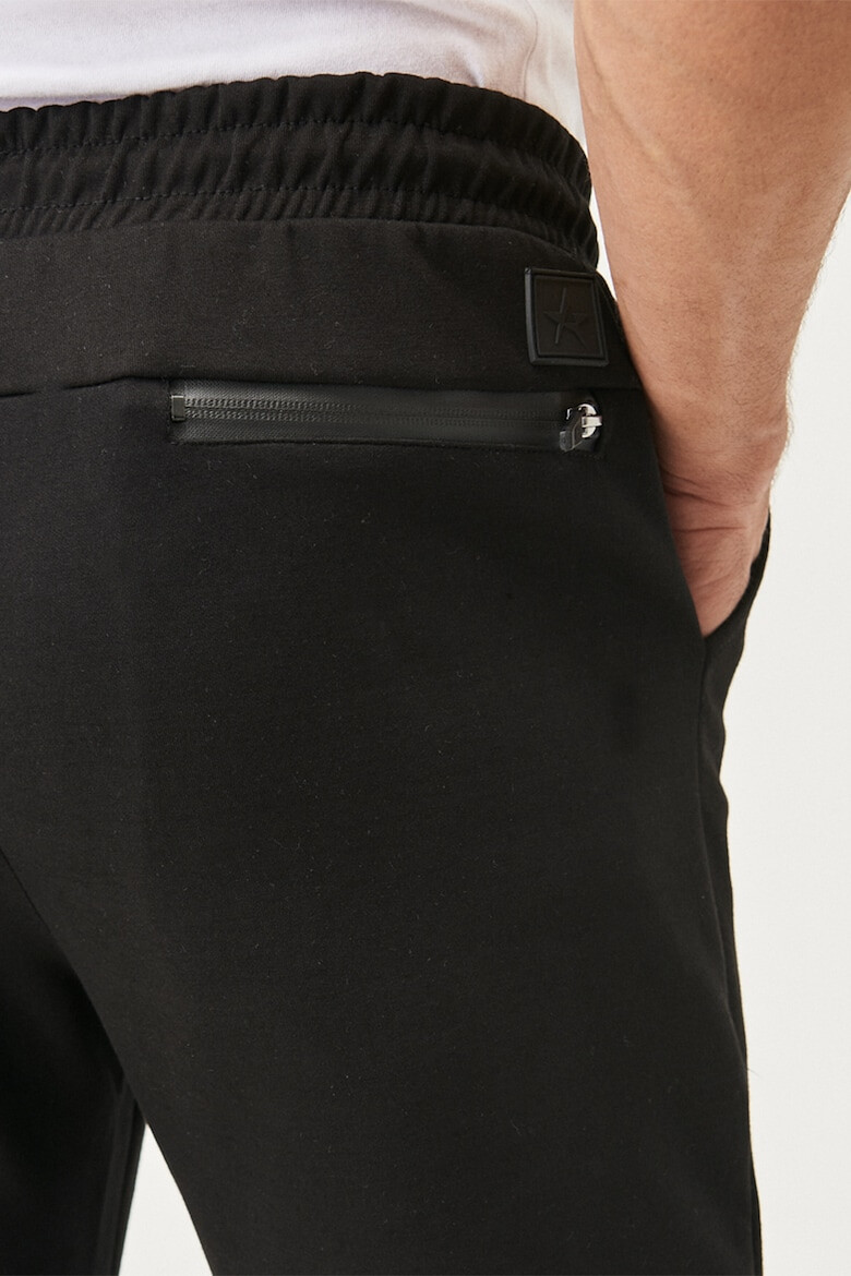 AC&Co Pantaloni sport conici cu snur in talie - Pled.ro