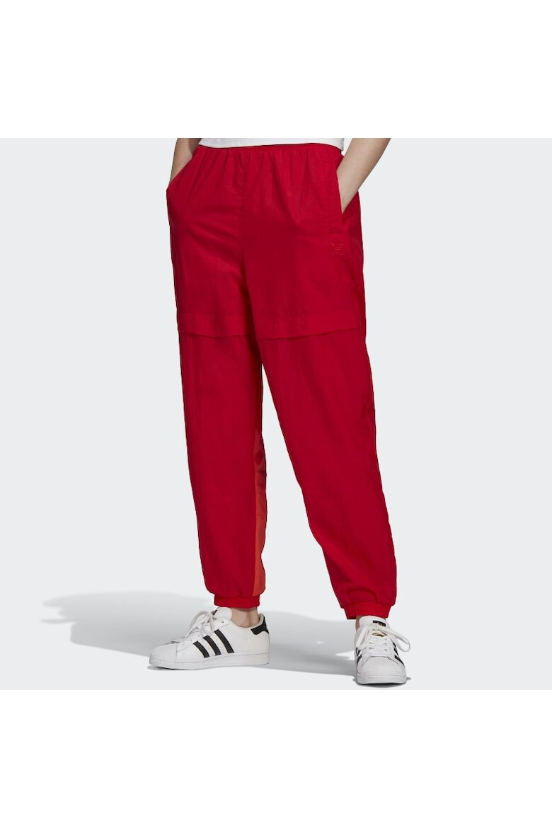 adidas Pantaloni Adicolor Sliced Japona Trefoil GN2826 Rosu - Pled.ro