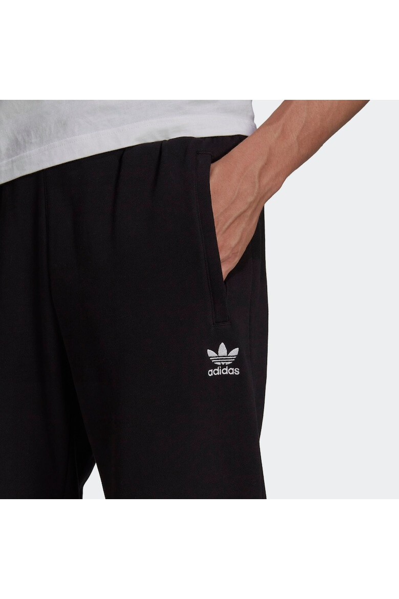 adidas Pantaloni trening ESSENTIALS PANT HC5126 - Pled.ro