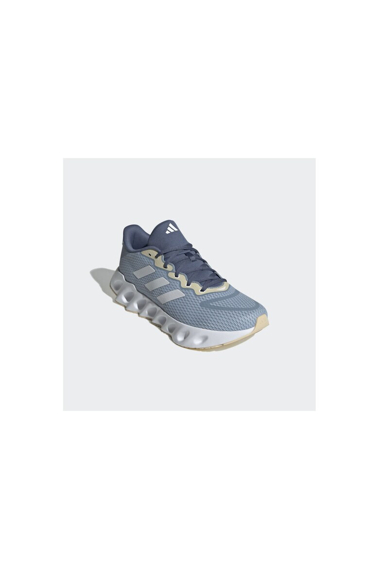 adidas Pantofi sport SWITCH RUN M ID3108 - Pled.ro