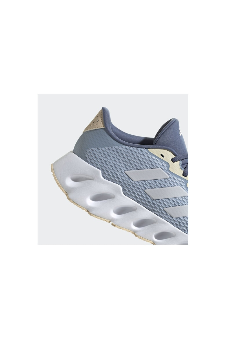 adidas Pantofi sport SWITCH RUN M ID3108 - Pled.ro