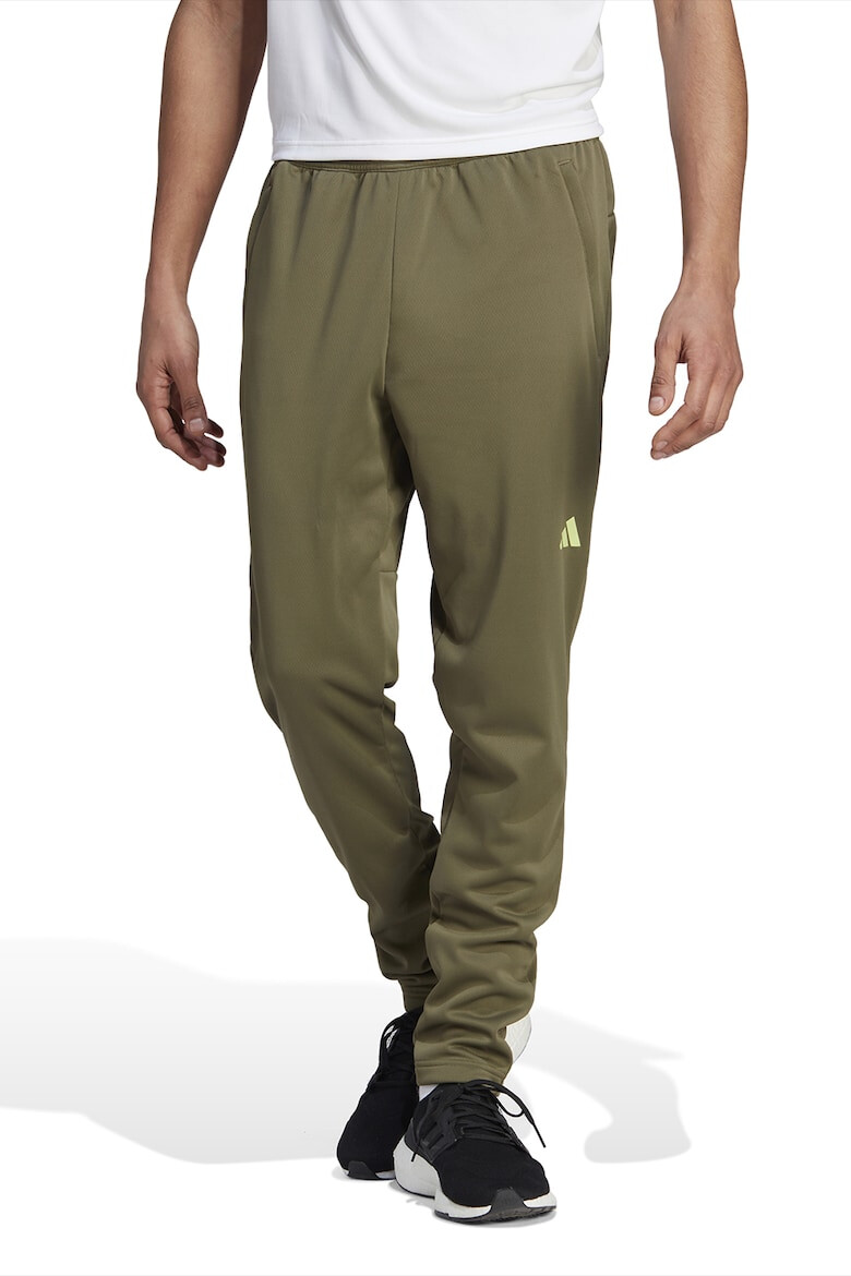 adidas Performance Pantaloni cu buzunare laterale pentru antrenament Essentials - Pled.ro