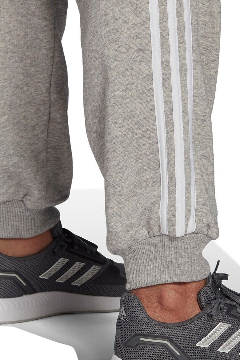 adidas Sportswear Pantaloni sport cu benzi laterale contrastante Essentials - Pled.ro