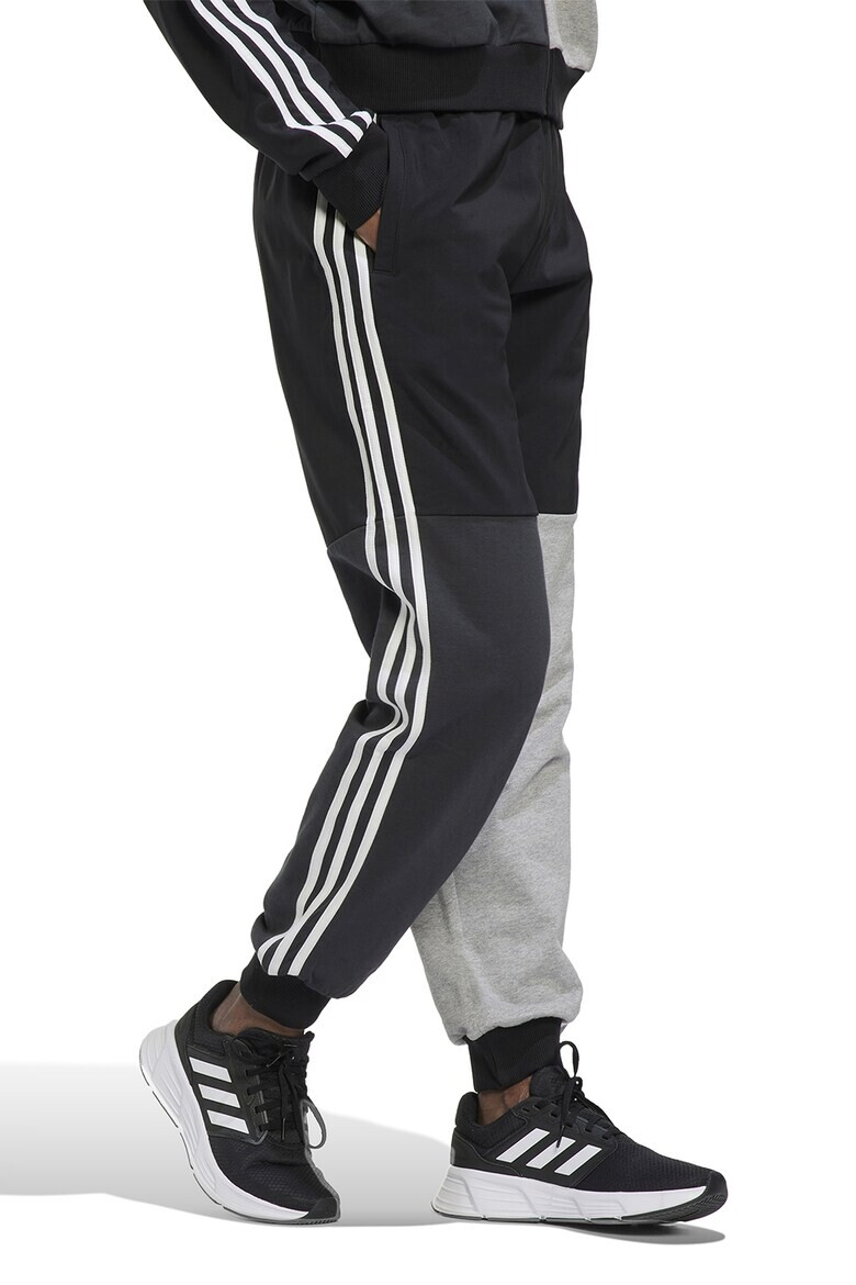 adidas Sportswear Pantaloni sport cu logo si model colorblock - Pled.ro