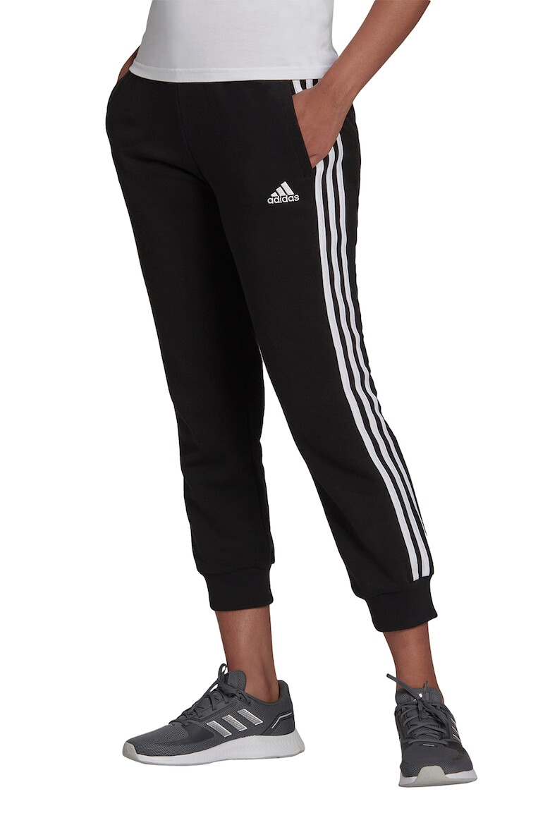 adidas Sportswear Pantaloni sport cu snur de ajustare si benzi laterale contrastante - Pled.ro