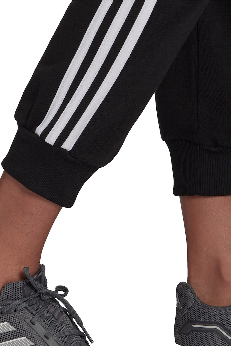 adidas Sportswear Pantaloni sport cu snur de ajustare si benzi laterale contrastante - Pled.ro