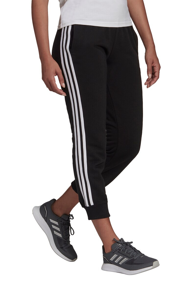 adidas Sportswear Pantaloni sport cu snur de ajustare si benzi laterale contrastante - Pled.ro