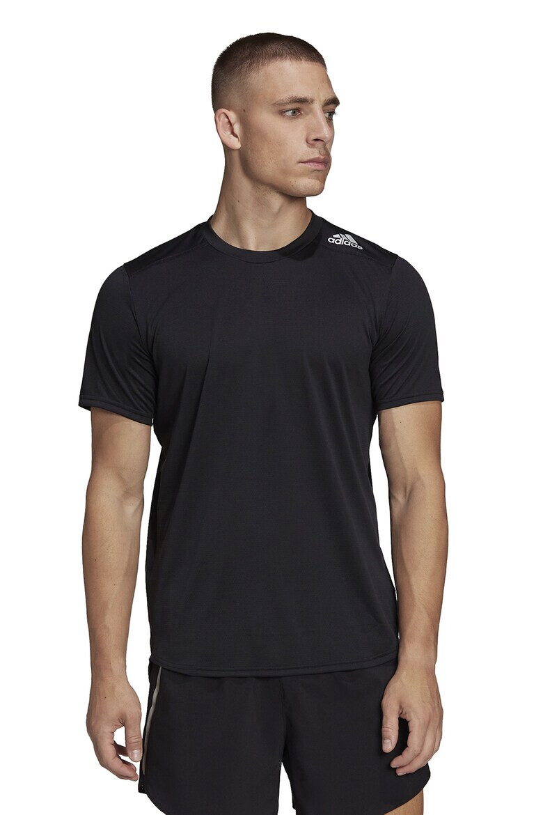 adidas Performance Tricou regular fit cu detaliu logo pentru alergare - Pled.ro