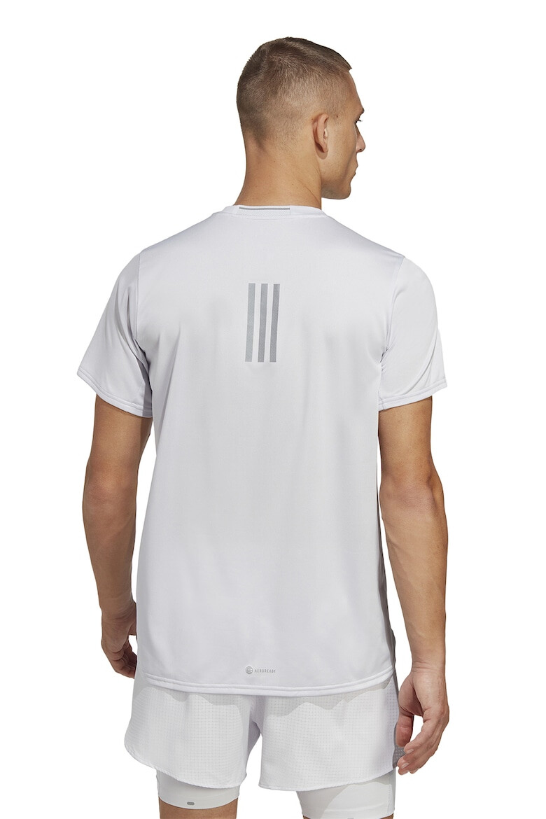 adidas Performance Tricou regular fit cu detaliu logo pentru alergare - Pled.ro