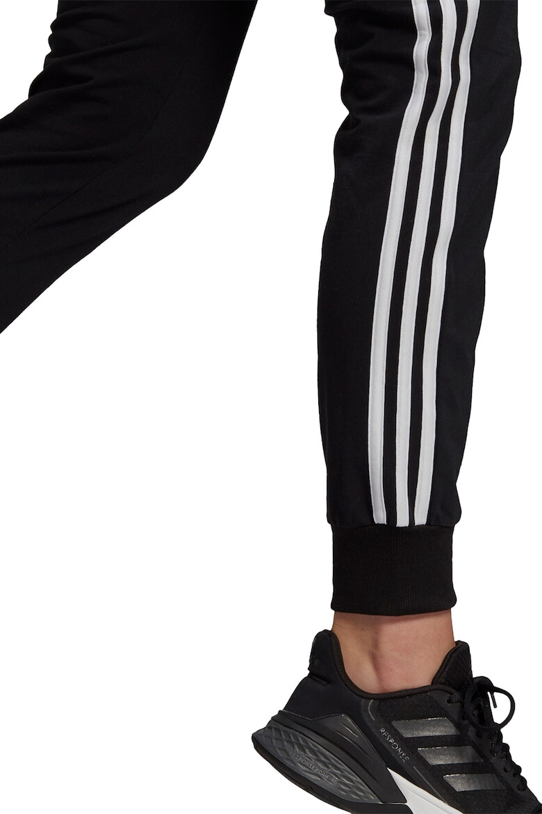 adidas Sportswear Pantaloni sport slim fit cu margini striate Essentials - Pled.ro