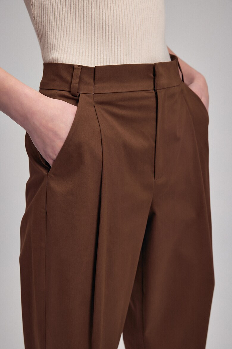 adL Pantaloni crop eleganti cu croiala conica - Pled.ro