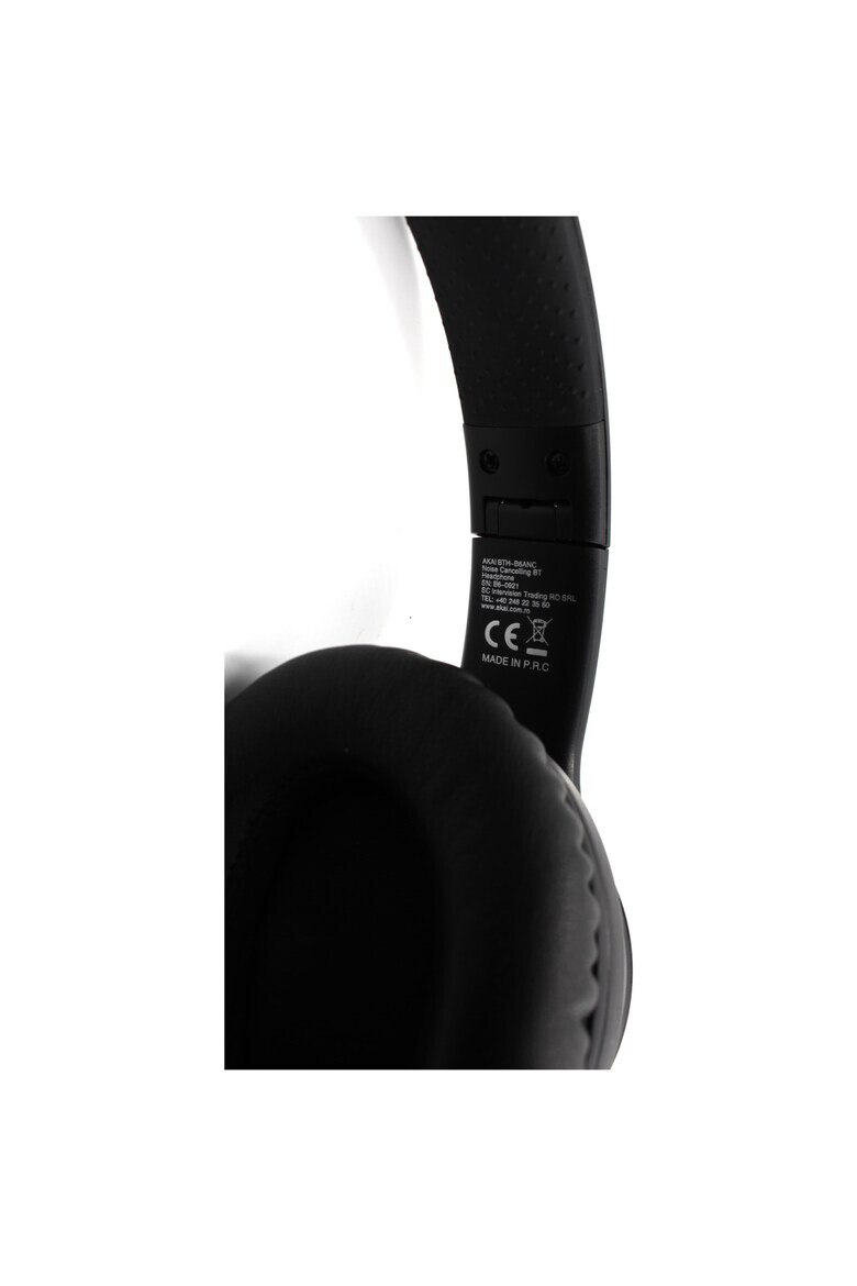 AKAI Casti audio Over ear BTH-B6 Active noise cancelling Bluetooth 5.0 10 ore autonomie negru - Pled.ro