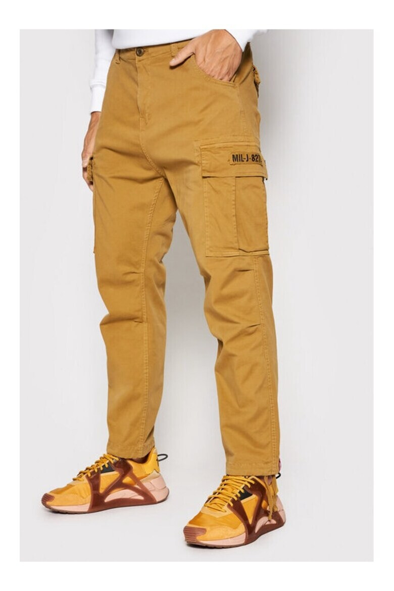 ALPHA INDUSTRIES Pantaloni barbati 175257 Maro Bumbac - Pled.ro