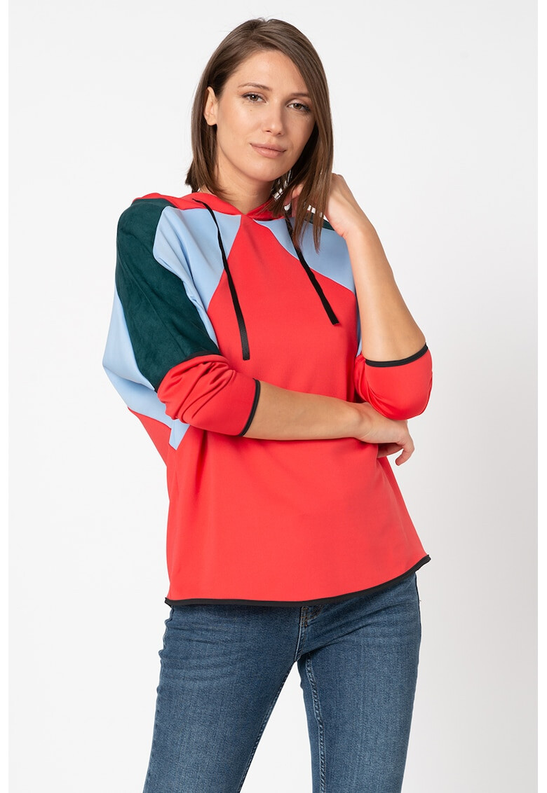 Antonia M Hanorac cu model colorblock - Pled.ro