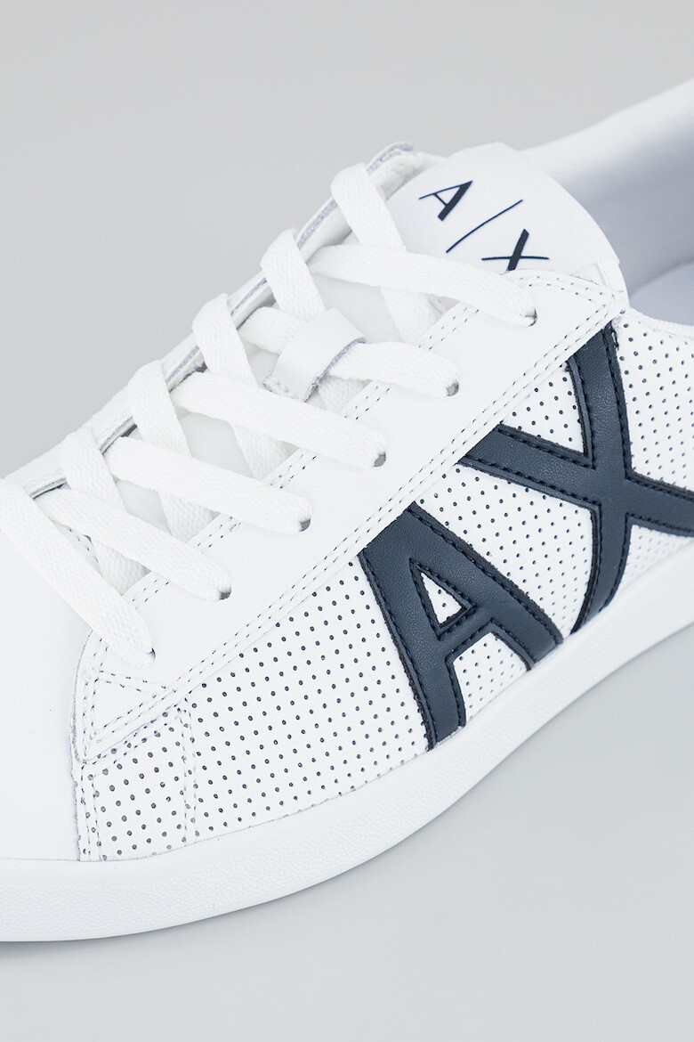 ARMANI EXCHANGE Pantofi sport din piele cu perforatii si aplicatie logo - Pled.ro