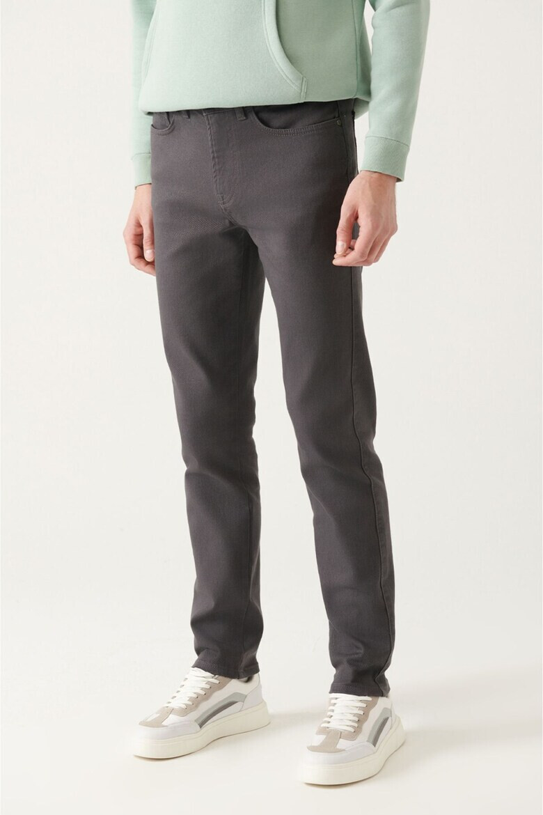 Avva Pantaloni slim fit - Pled.ro