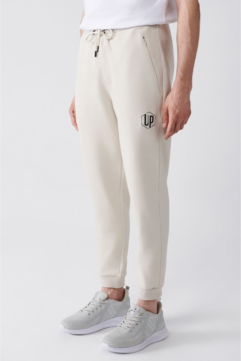 Avva Pantaloni de trening Barbati A31Y3415 138645 - Pled.ro