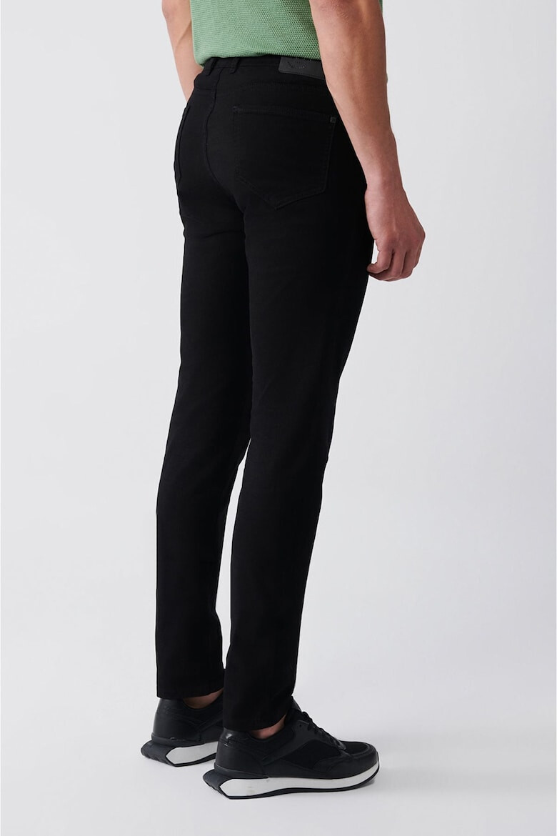 Avva Pantaloni slim fit cu 5 buzunare - Pled.ro