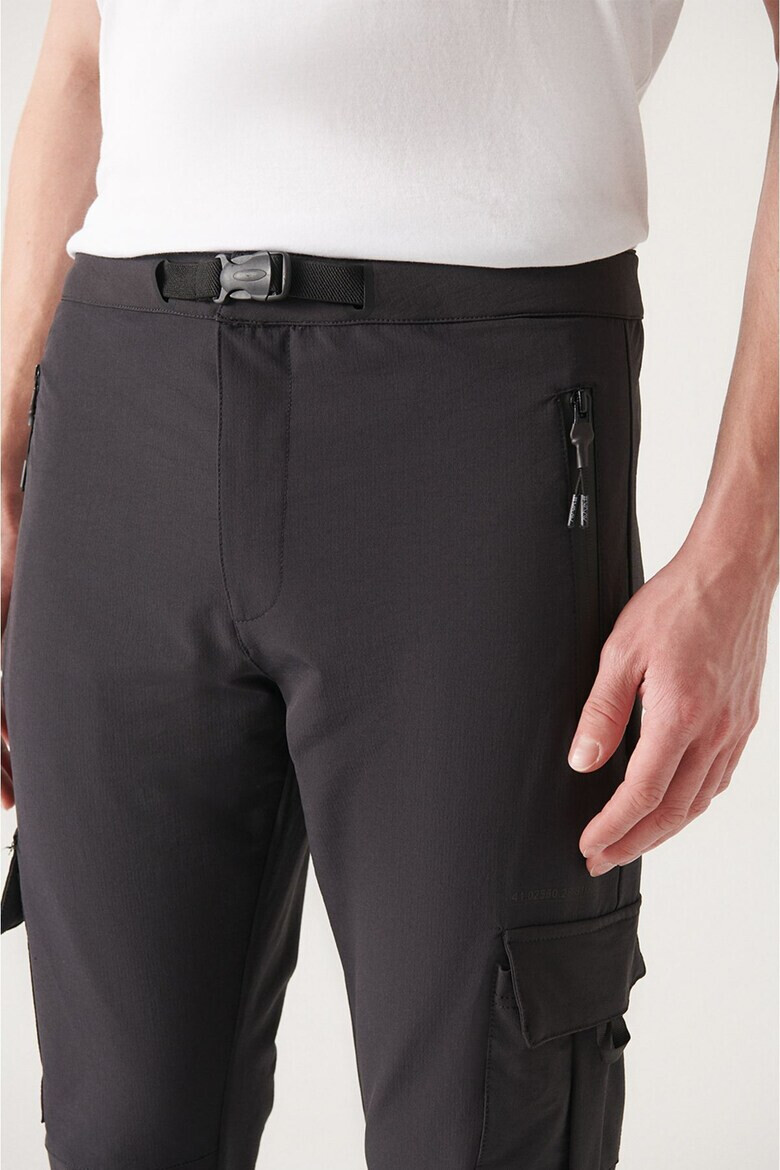 Avva Pantaloni barbati 1394697871 Nylon/Elastan/Poliester - Pled.ro