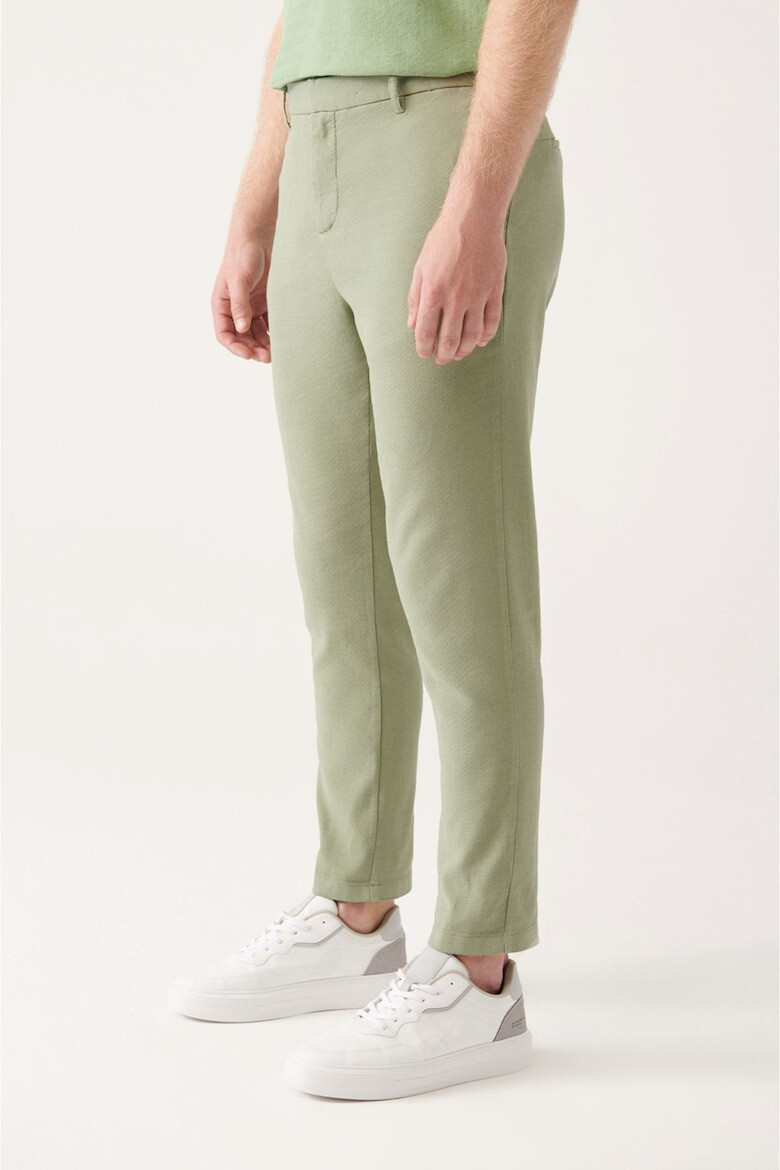 Avva Pantaloni chino relaxed fit din amestec de in - Pled.ro