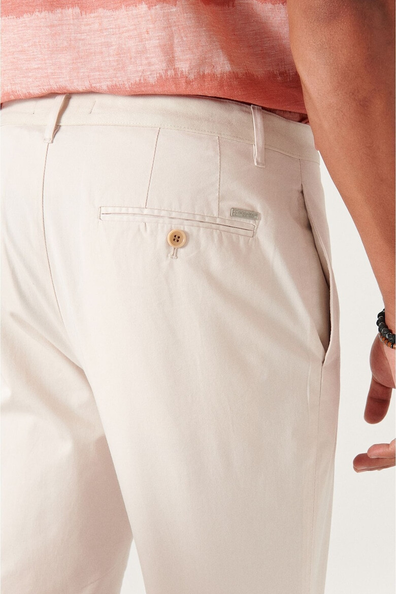 Avva Pantaloni chino slim fit - Pled.ro