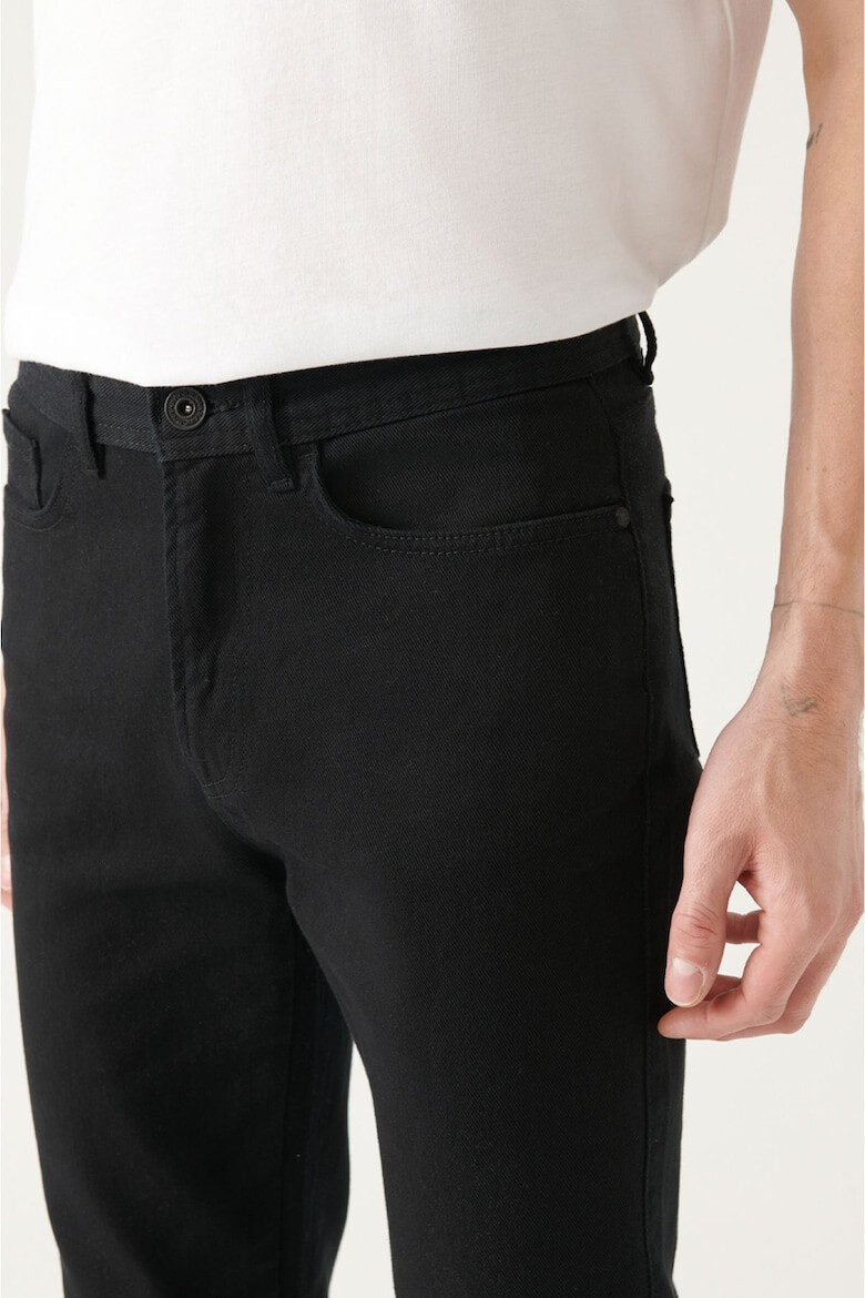 Avva Pantaloni slim fit - Pled.ro