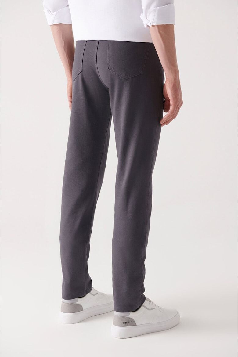 Avva Pantaloni slim fit cu 5 buzunare - Pled.ro