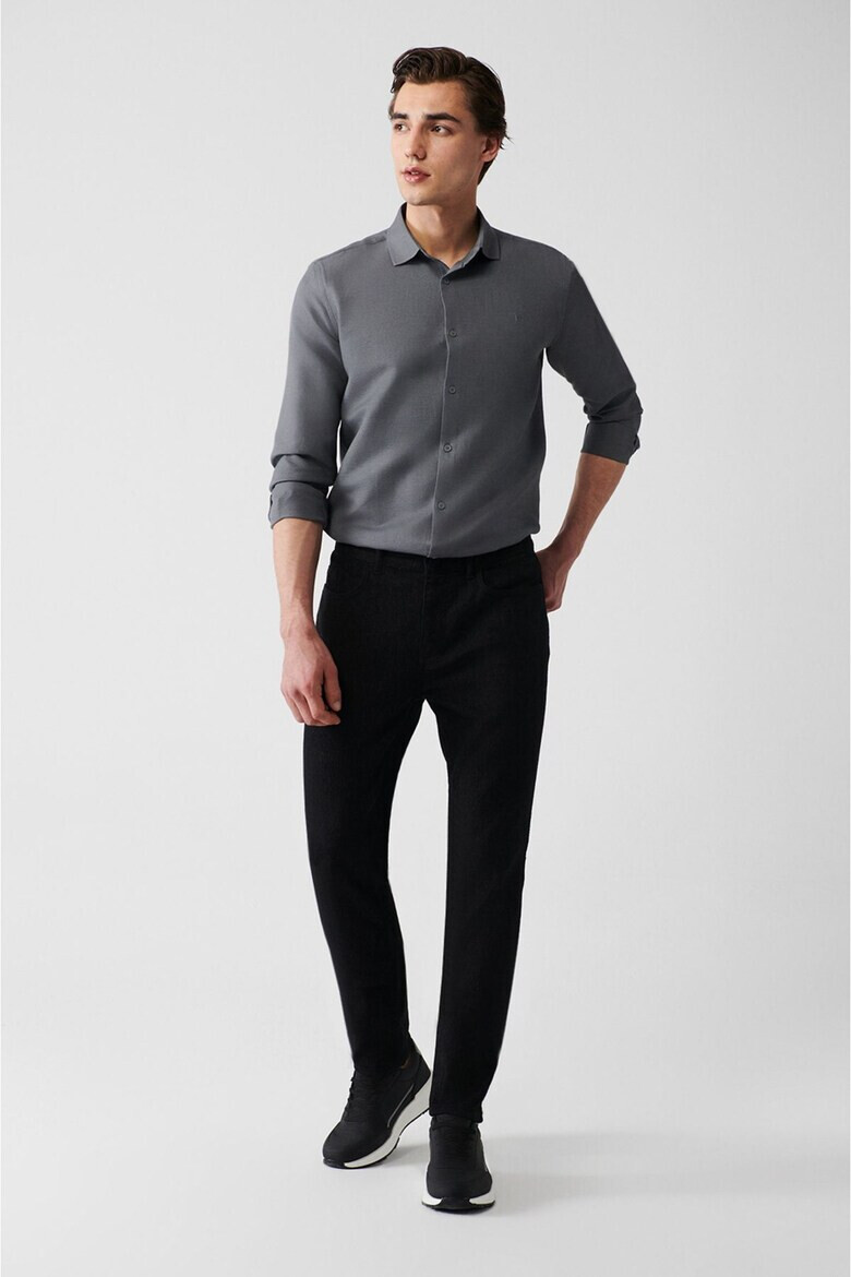 Avva Pantaloni slim fit cu buzunare aplicate - Pled.ro