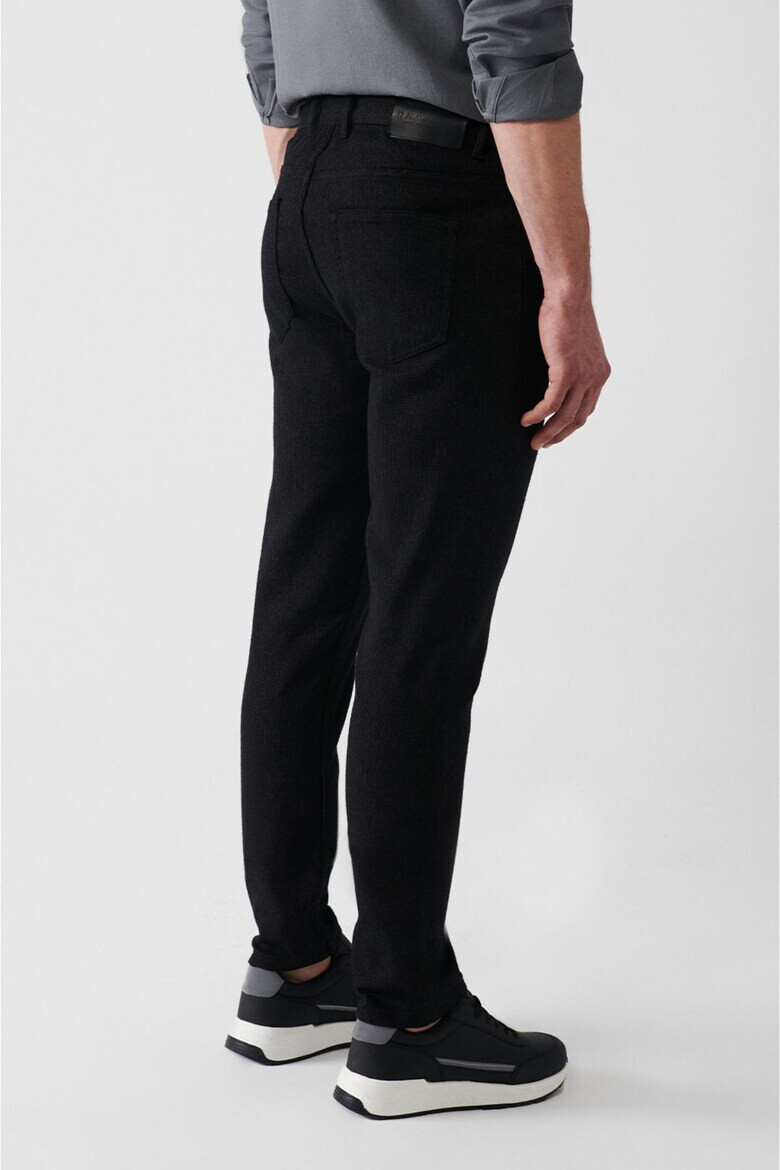 Avva Pantaloni slim fit cu buzunare aplicate - Pled.ro