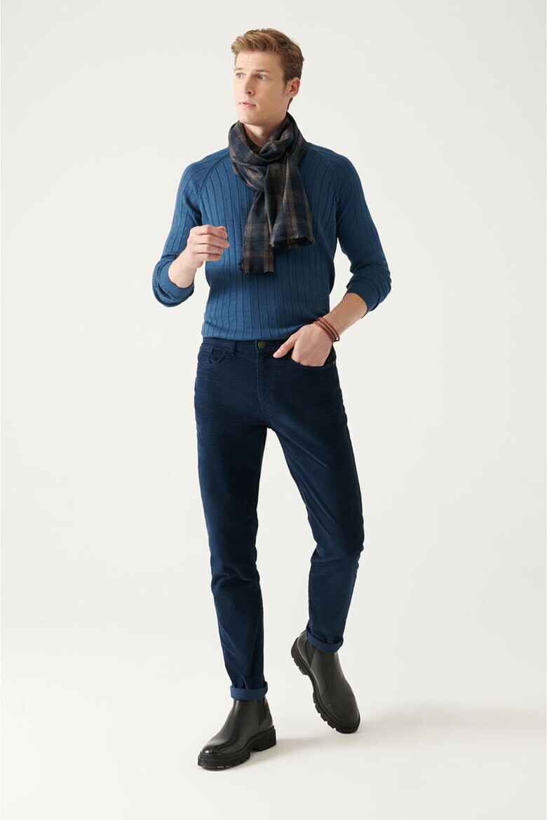 Avva Pantaloni slim fit texturati - Pled.ro